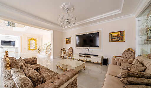 Резиденция на 1 линии в КП Аврора