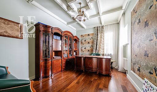 Резиденция на 1 линии в КП Аврора