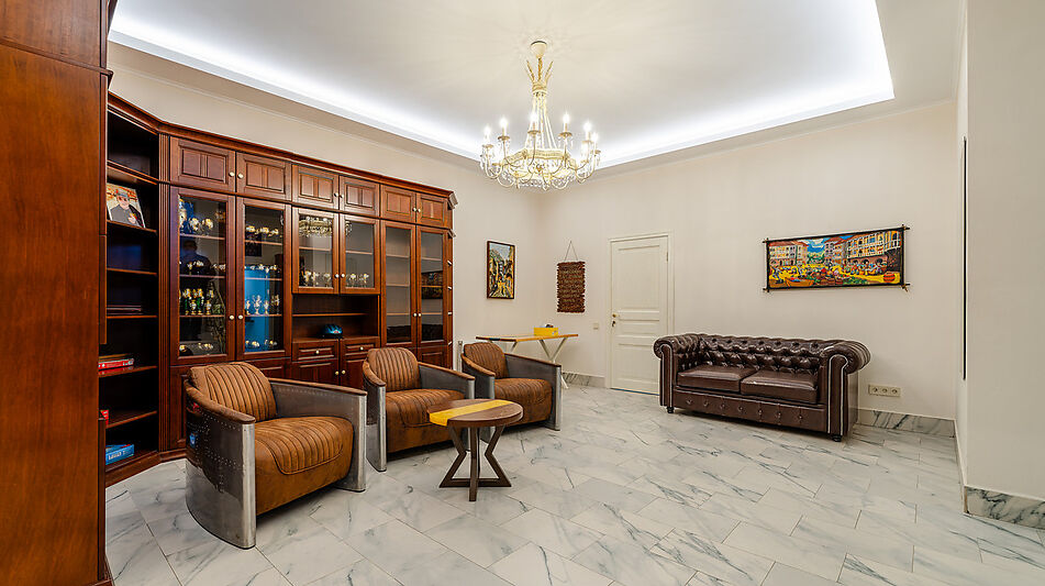 Резиденция на 1 линии в КП Аврора