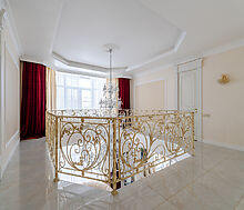 Резиденция на 1 линии в КП Аврора