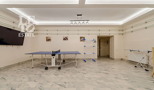 Резиденция на 1 линии в КП Аврора