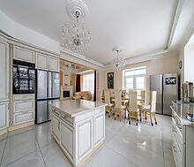 Резиденция на 1 линии в КП Аврора