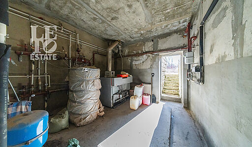 Дом с видом на озеро.