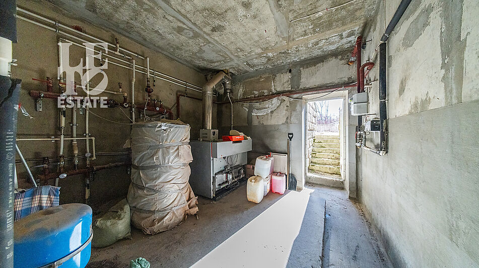 Дом с видом на озеро.