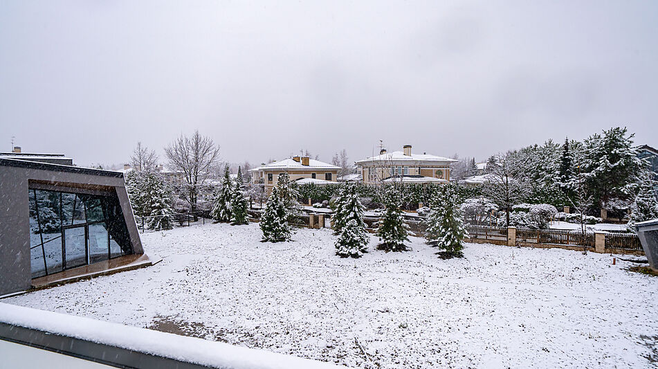 Дом у озера в КП Миллениум парк