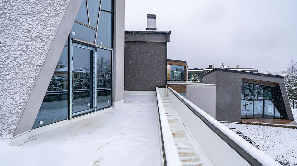 Дом у озера в КП Миллениум парк