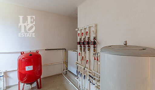 Дом с бассейном в Пестово