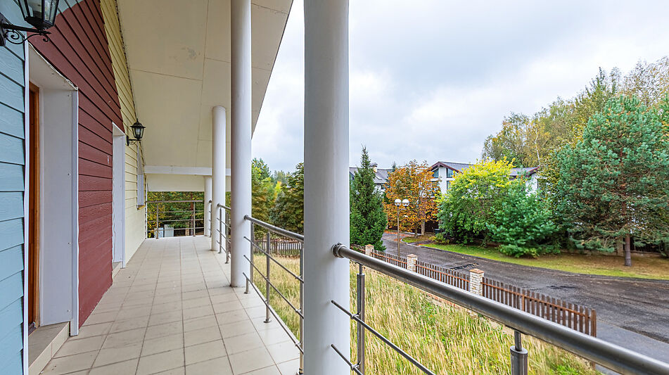 Дом с бассейном в Пестово