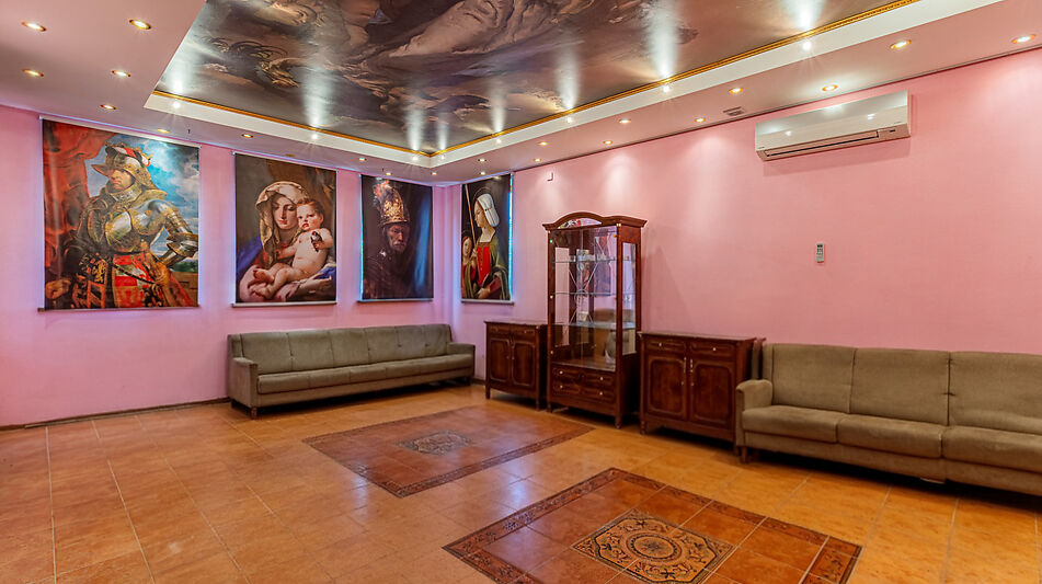 Дом с бассейном в Пестово