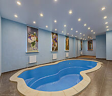 Дом с бассейном в Пестово