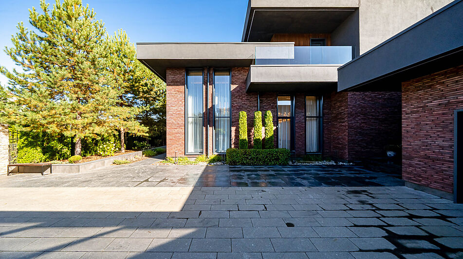 Особняк в КП Ренессанс парк