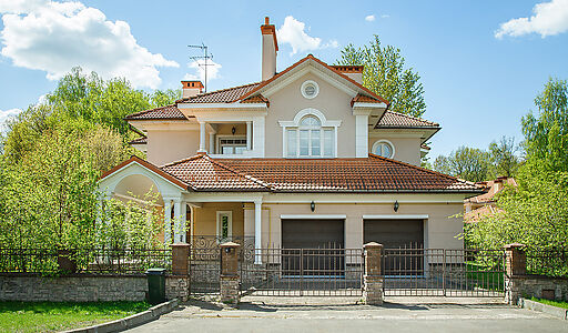 Вилла у озера в КП Новый Свет