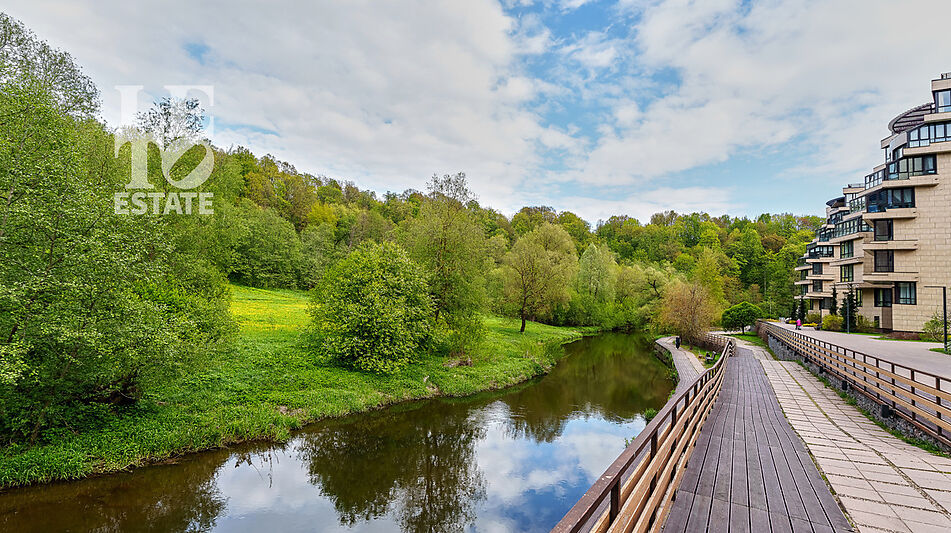 Просторная квартира в Новогорске