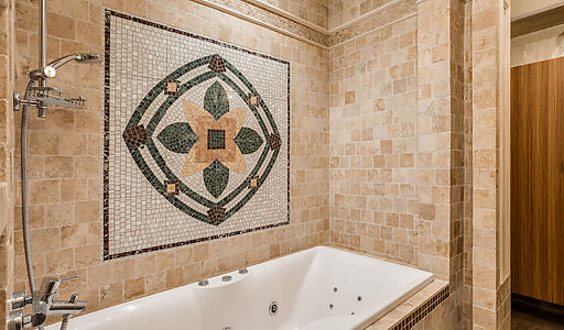 Дом с бассейном в Глухово