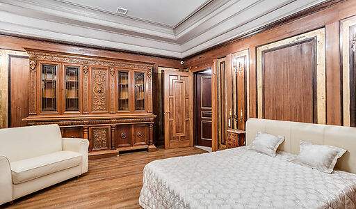 Дом с бассейном в Глухово