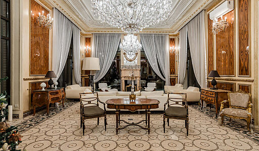 Дом с бассейном в Глухово