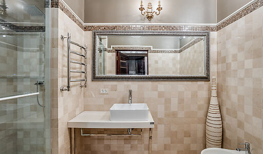 Дом с бассейном в Глухово