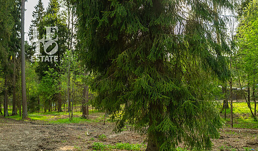 Участок в КП Лес Иславское