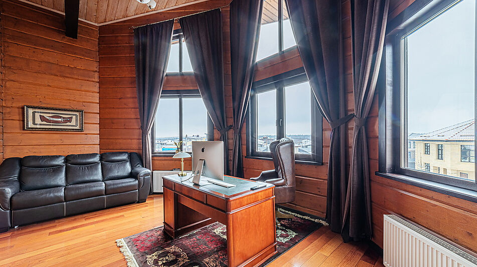 Дом-шале у озера в КП Дольче Вита