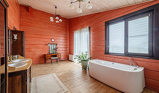 Дом-шале у озера в КП Дольче Вита