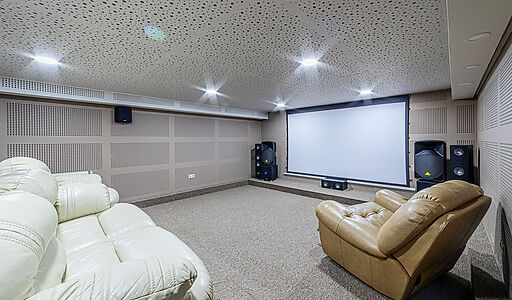 Дом-шале у озера в КП Дольче Вита