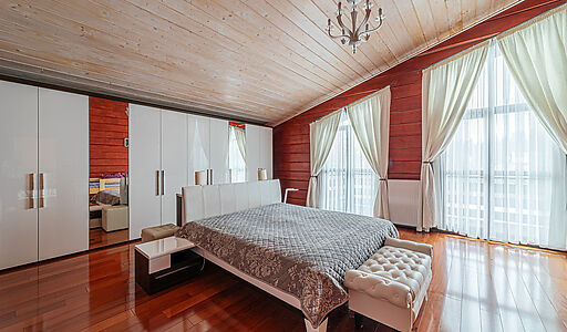 Дом-шале у озера в КП Дольче Вита