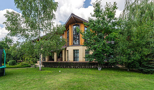 Дом-шале у озера в КП Дольче Вита