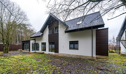 Новый дом около леса 6 км от МКАД