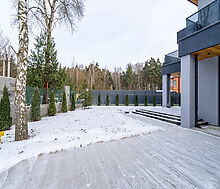 Новый дом около леса 9 км от МКАД