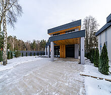 Новый дом около леса 9 км от МКАД