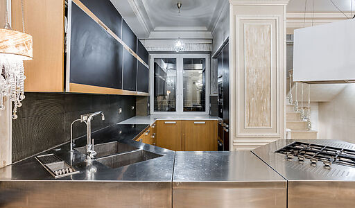 Таунхаус на большом участке