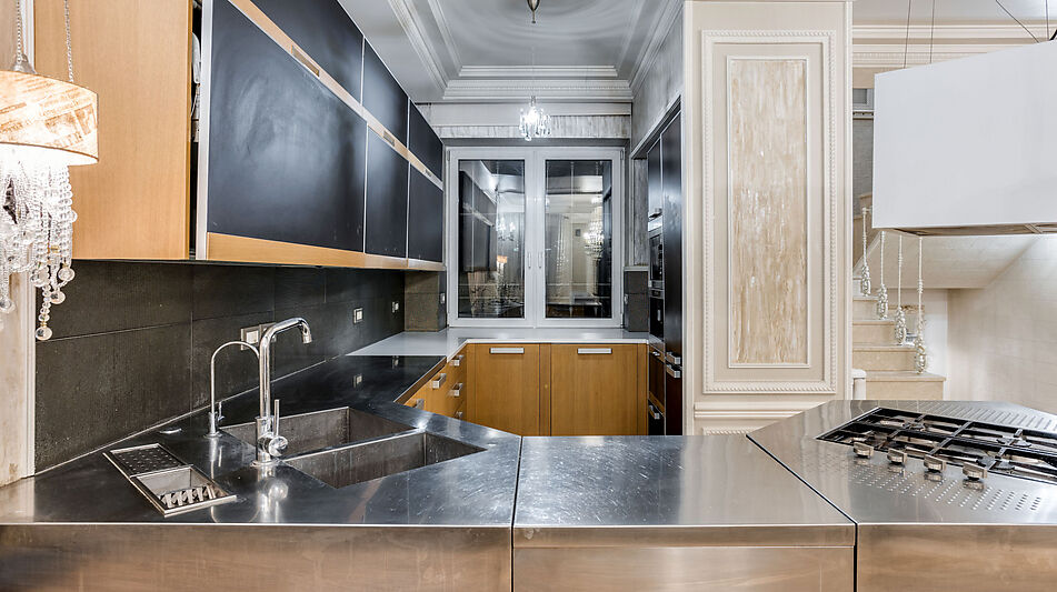 Таунхаус на большом участке