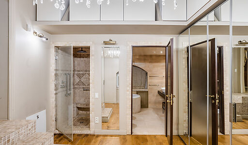 Таунхаус на большом участке