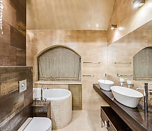 Таунхаус на большом участке