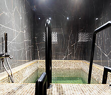 Резиденция у воды