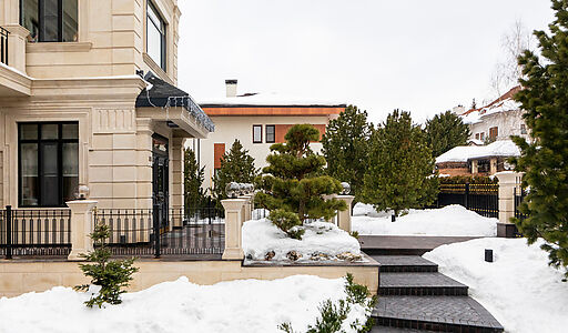 Резиденция у воды