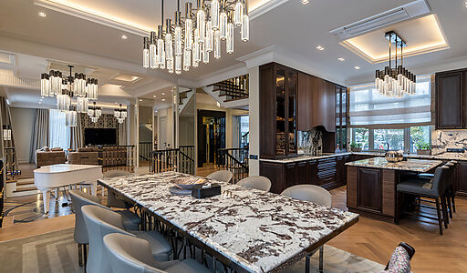 Резиденция у воды