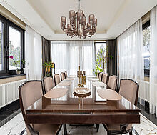 Резиденция у воды