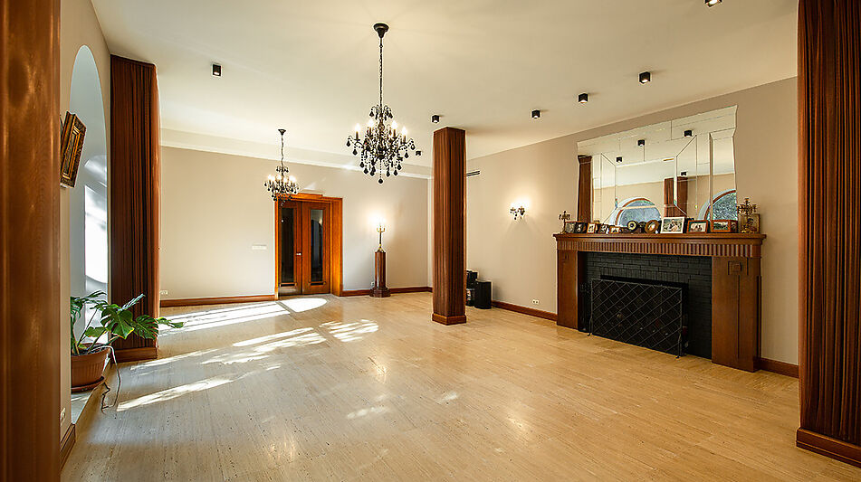 Усадьба в поселке Аксаково