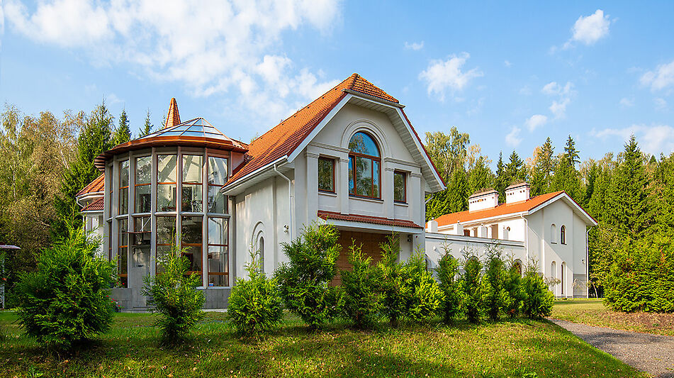 Усадьба в поселке Аксаково