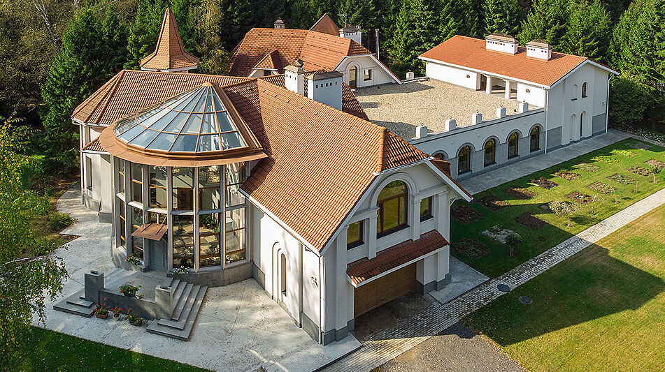 Усадьба в поселке Аксаково