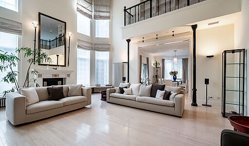 Дом на лесном участке в Николино