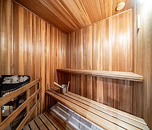 Дом на лесном участке в Николино