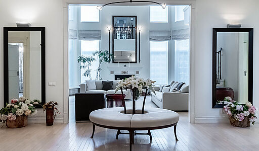 Дом на лесном участке в Николино