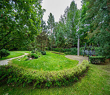 Дом на лесном участке в Николино