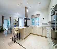 Дом на лесном участке в Николино