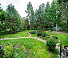 Дом на лесном участке в Николино