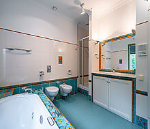 Дом на лесном участке в Николино