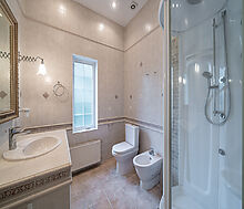 Дом на лесном участке в Николино