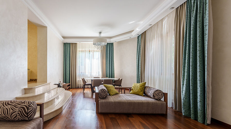 Дом с бассейном в КП Лазурь